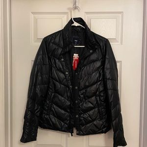Gap Lightweight Black Puffer Jacket